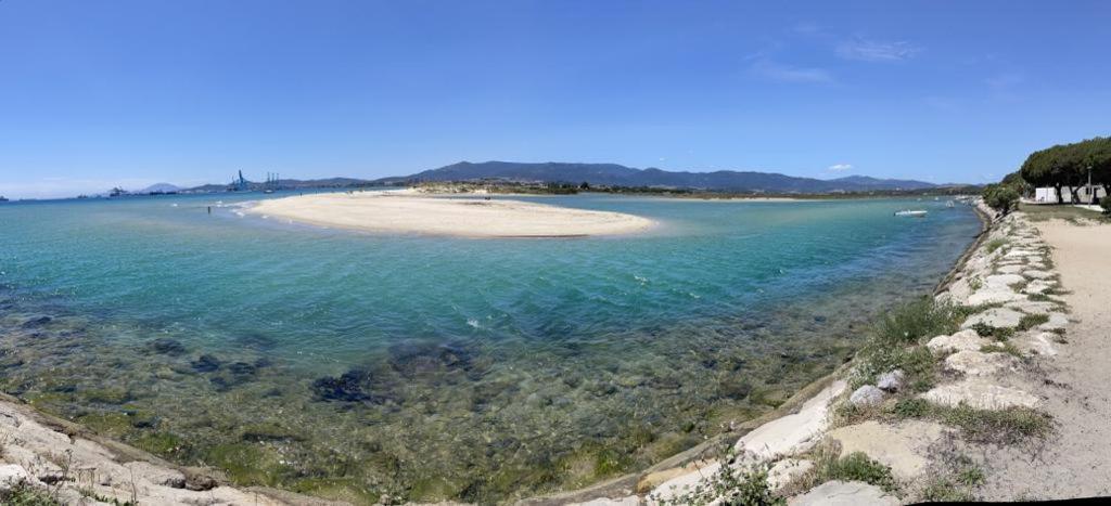 En Playa Bahia Algeciras Palmones